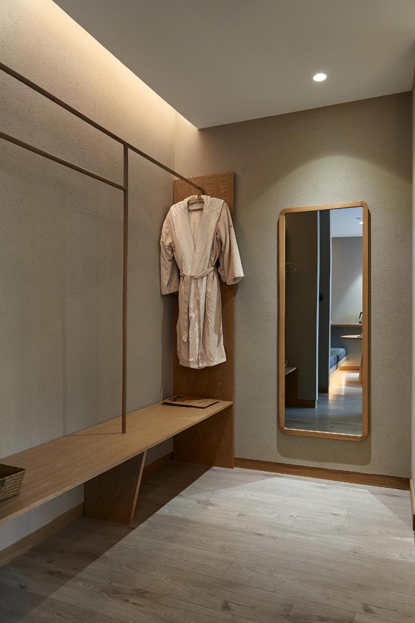 Ebo Hotel Hangzhou Wulin - 5 Mins Drive To The West Lake Zewnętrze zdjęcie