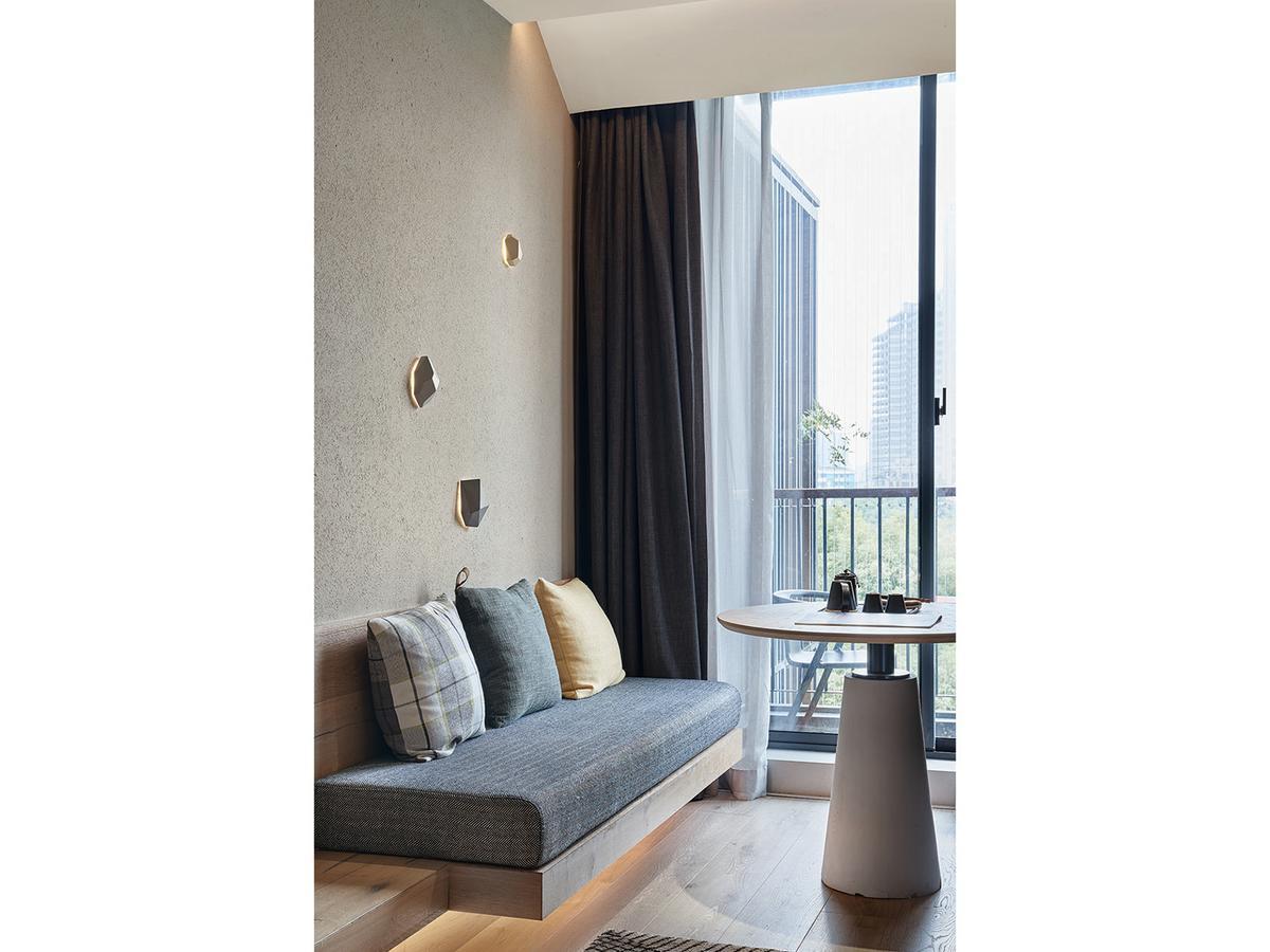 Ebo Hotel Hangzhou Wulin - 5 Mins Drive To The West Lake Zewnętrze zdjęcie