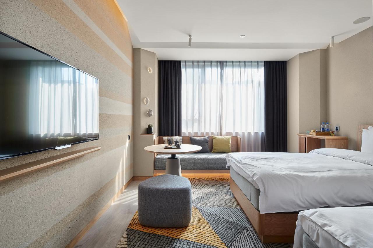 Ebo Hotel Hangzhou Wulin - 5 Mins Drive To The West Lake Zewnętrze zdjęcie